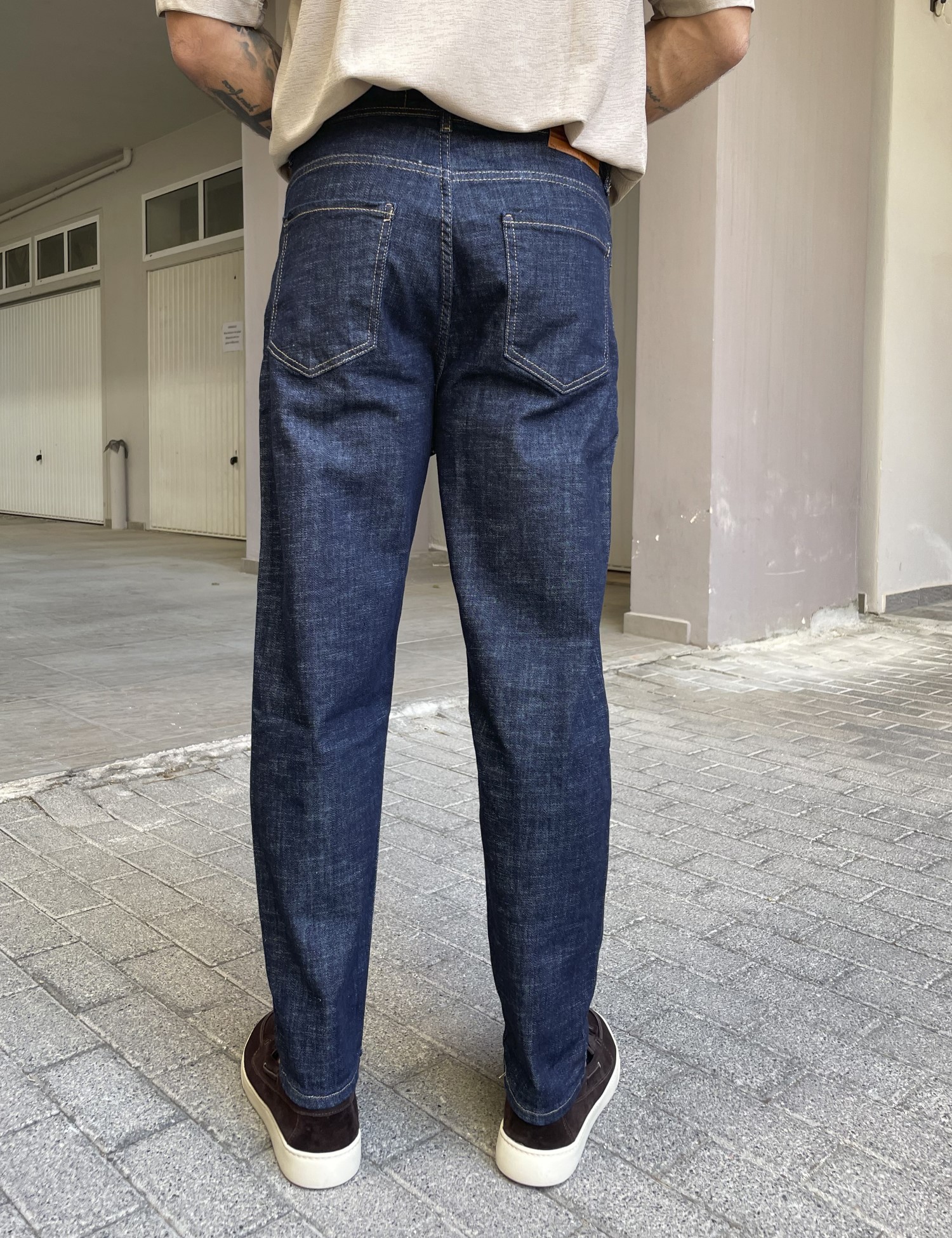 Ανδρικό σκούρο μπλε ελαστικό loose τζιν πεντάτσεπο με φερμουάρ G88104 φωτογραφία